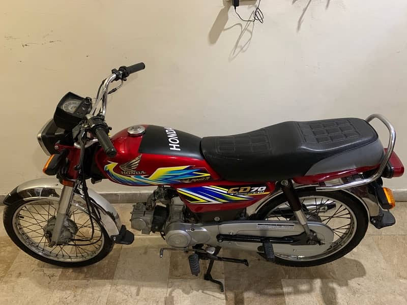 Honda CD 70 Call 03029636017 good condition argent sale 2