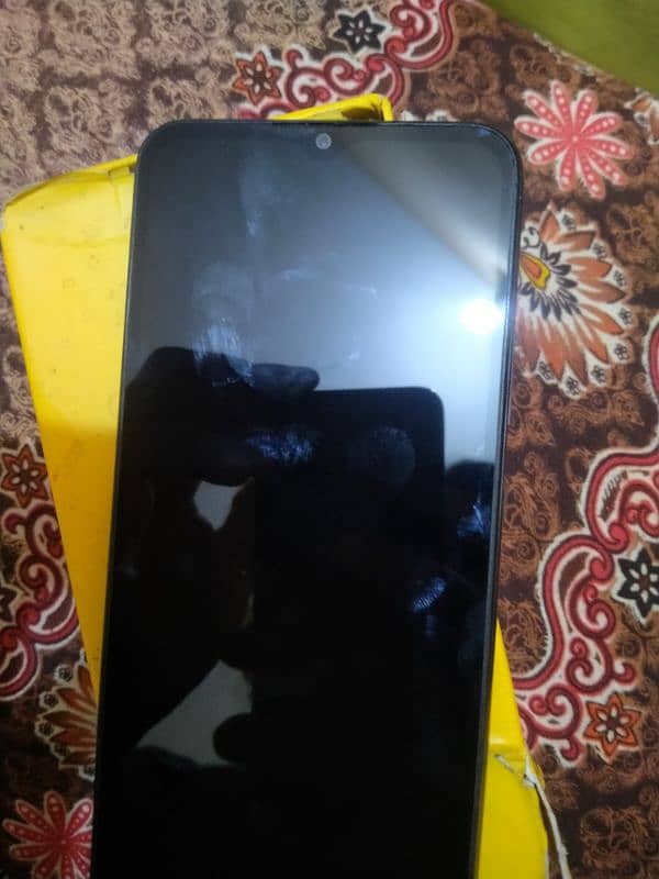 Realme c21 official 4 64 with box 9