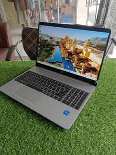 Hp Core i5 11th Generation laptop . in box pack condition.