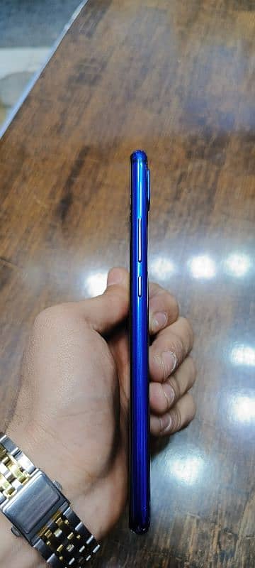 Huawei nova 3i 4gb ram 128gb rom 3