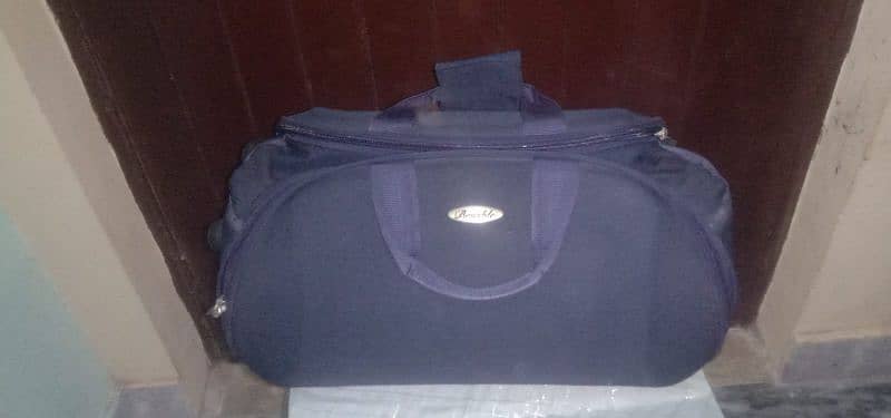 luggage bag important bag beautiful look like new 7