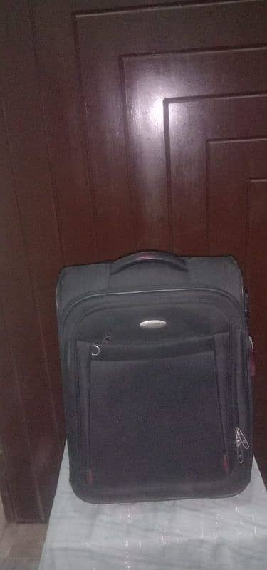 luggage bag important bag beautiful look like new 9