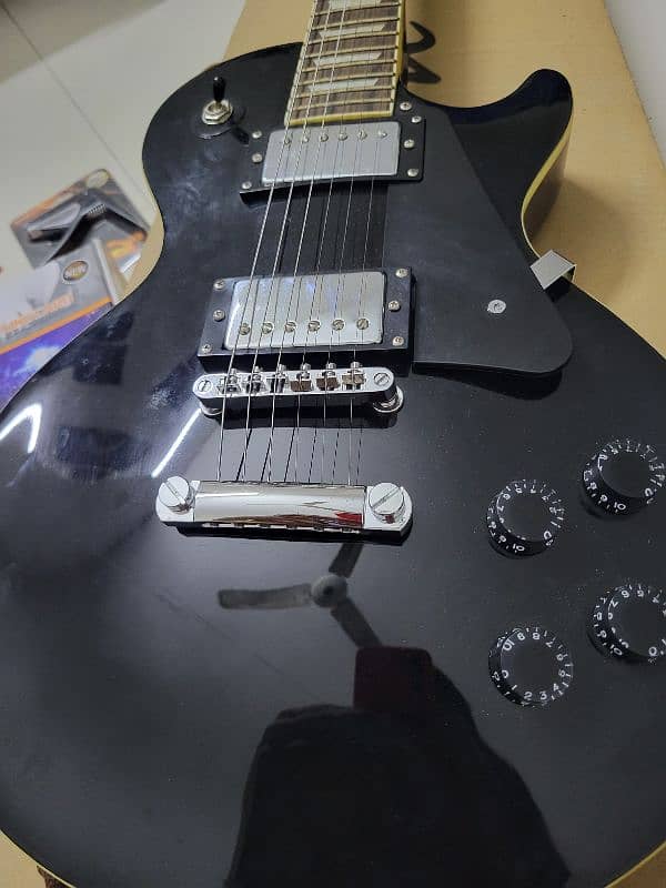 Les Paul Electric Guitar 3