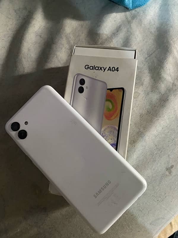 Samaung galaxy A04 4Gb 64gb 1