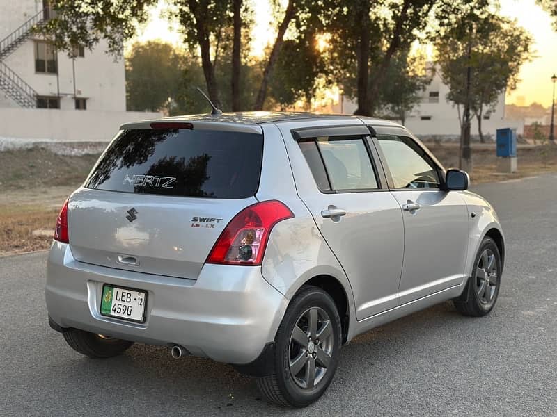 Suzuki Swift 2012 6