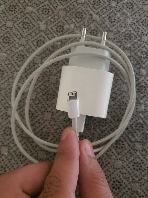 iphone charger new 0