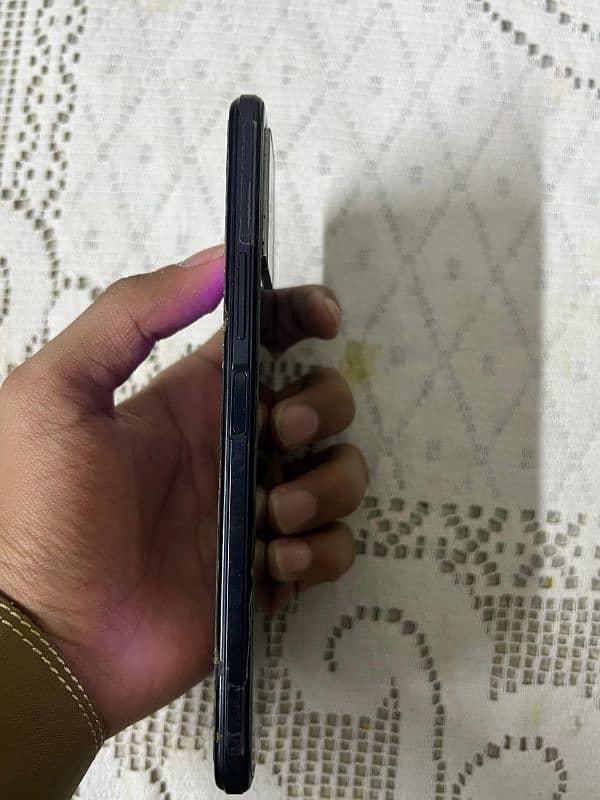 Vivo Y33s with box 8gb ram 128gb storage 10/10 condition 5