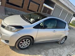 Toyota Vitz 2012