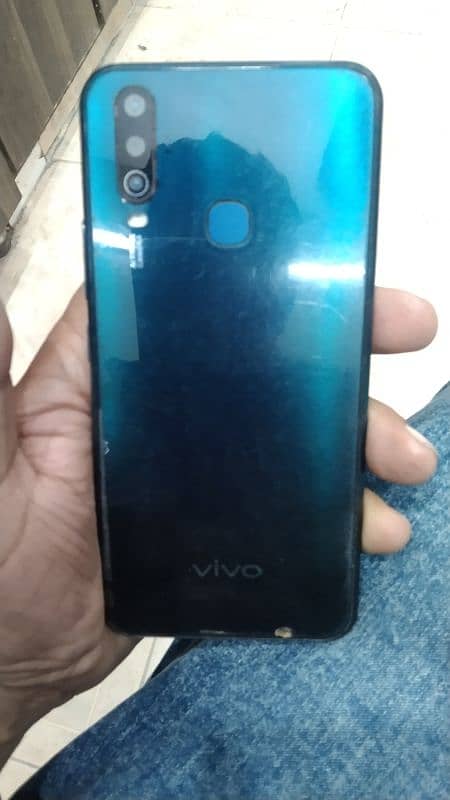 vivo y17 1