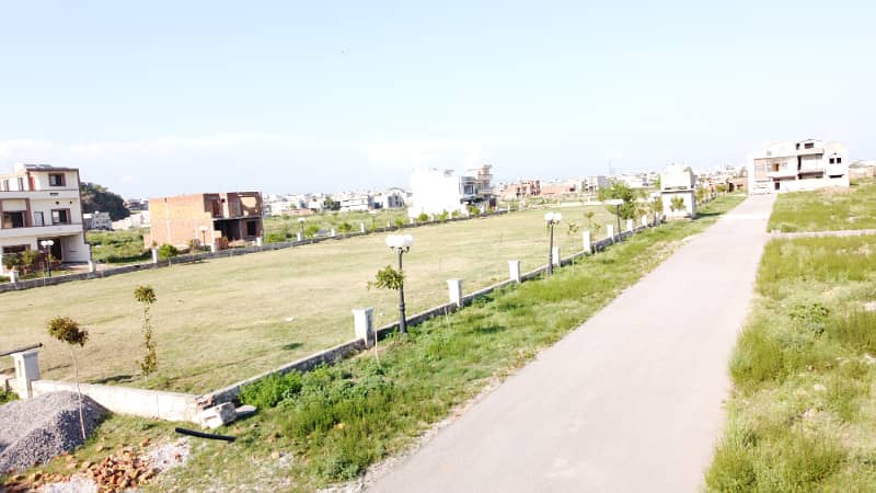 5 marla plot for sale in cbr town phase 1 0