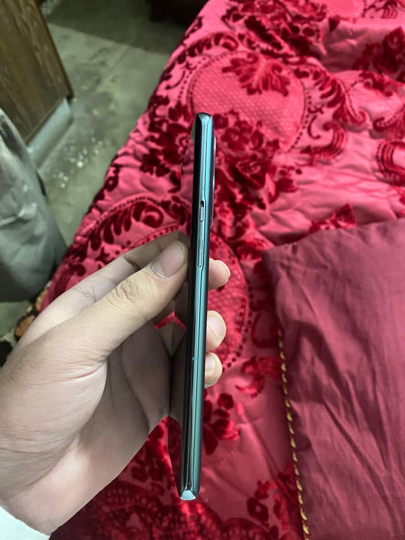 One Plus 9 Pro 1