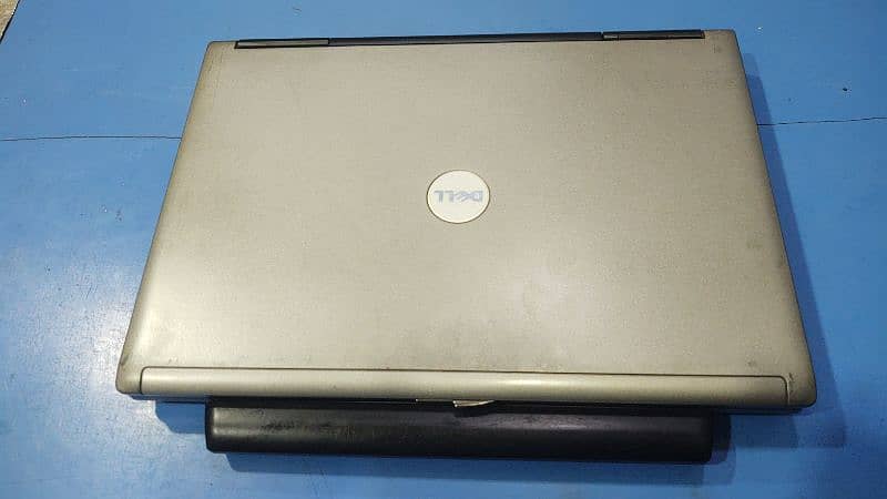 Dell Latitude D-630 2