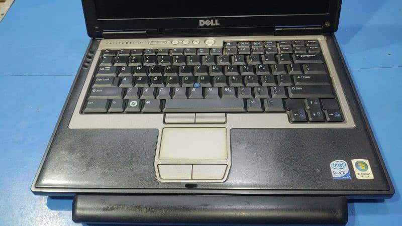 Dell Latitude D-630 3