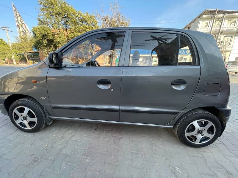 Hyundai Santro 2009 total Genuine 0