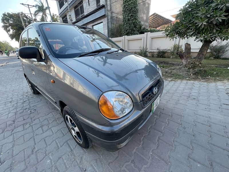 Hyundai Santro 2009 total Genuine 3