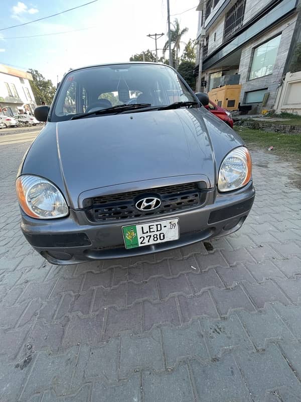 Hyundai Santro 2009 total Genuine 4