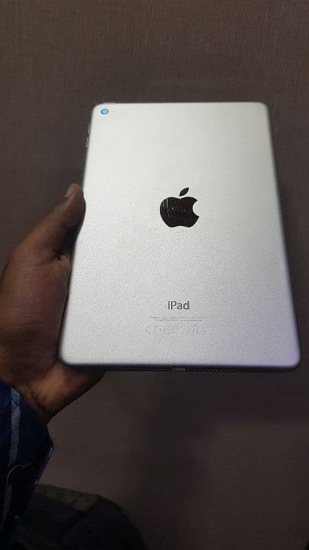 iPad mini 4 16gb 1