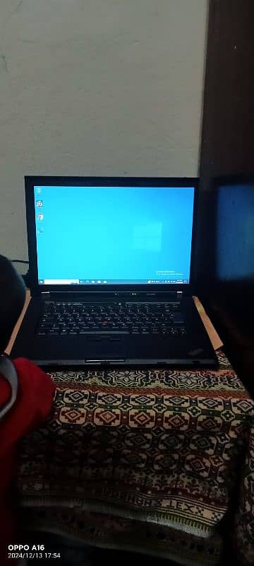 Lenovo core2due DDR3 4gb ram HDD 250 0