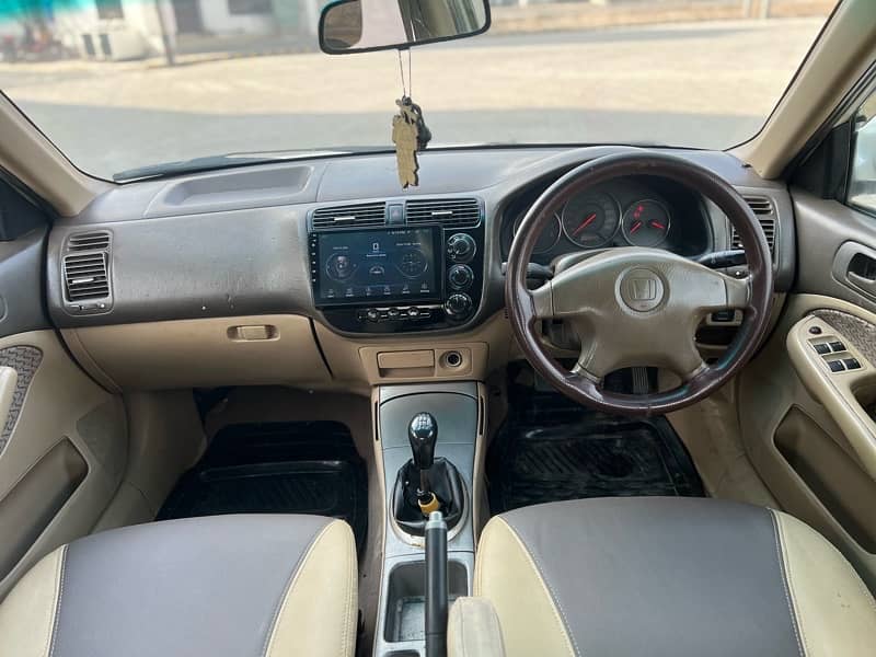 Honda Civic 2005 in OriginaLCondition Betrtn City,Corolla,Cultus,Alto 12