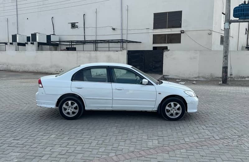 Honda Civic 2005 in OriginaLCondition Betrtn City,Corolla,Cultus,Alto 13