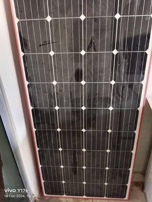 solar plate with battery condition good 1