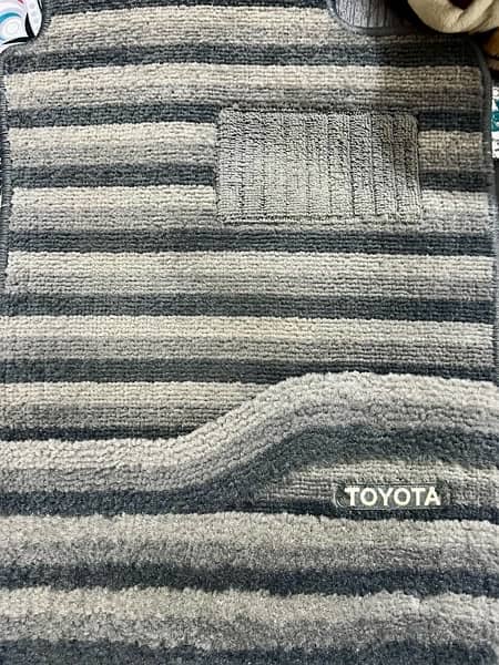 toyota corolla (indus) 1994-2001 very rare car floor mat (original ) 0