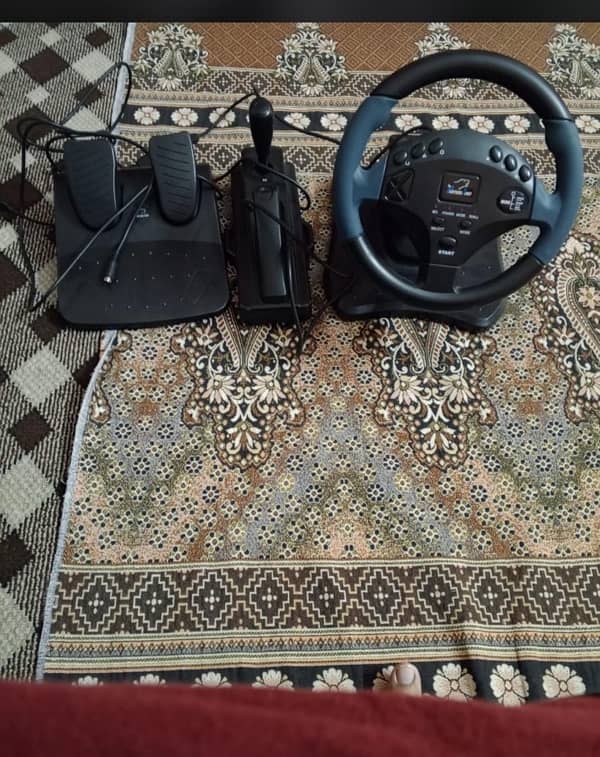 New Steering wheel for Gaming 1