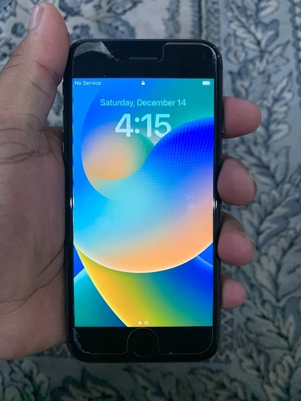 IPhone 8 in good condition 0