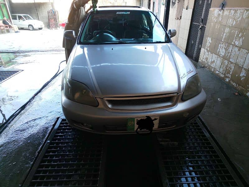 Honda Civic EXi 2000. 1