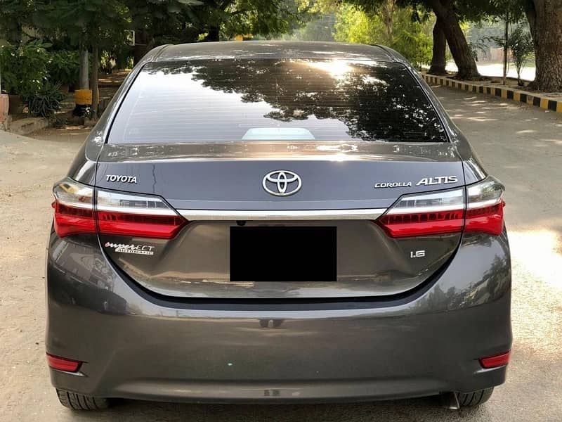 Toyota Corolla Altis 2019 5