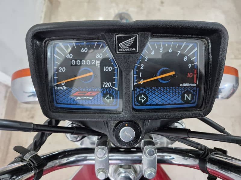 Honda CG-125 Special Edition 2025 zero meter 8