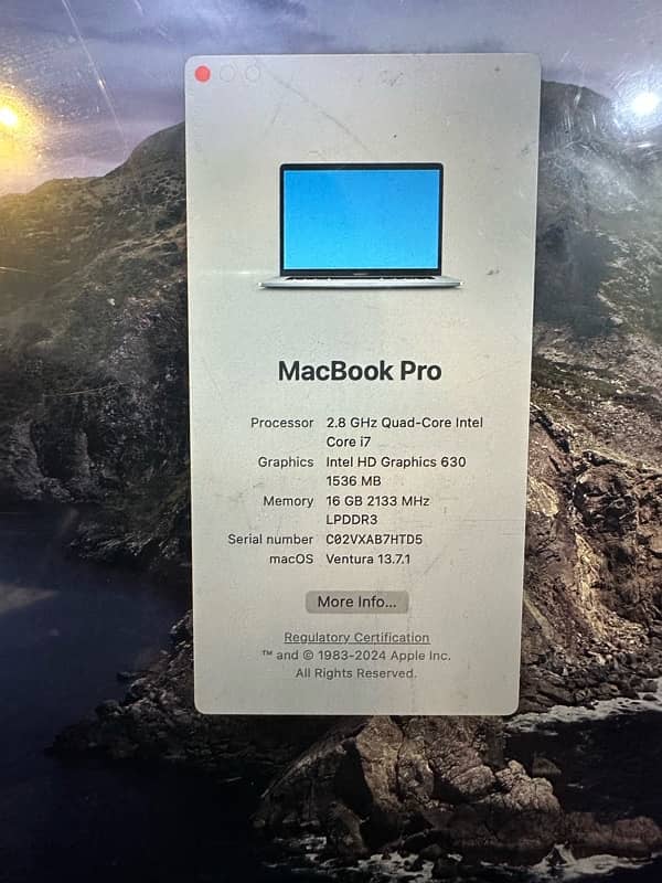 MacBook  Pro 2017 16 inch - 16/256SSD 1