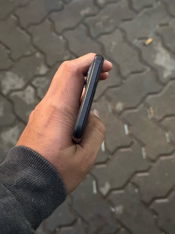 infinix note 12 X663 6/128 gb 0