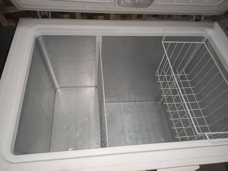 Deep Freezer for Sale - Ideal for Commercial or Home Use 1