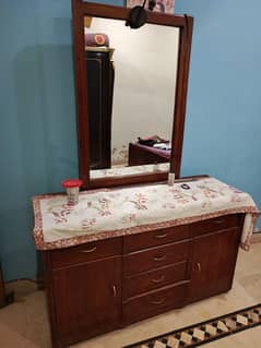 Dressing table wooden