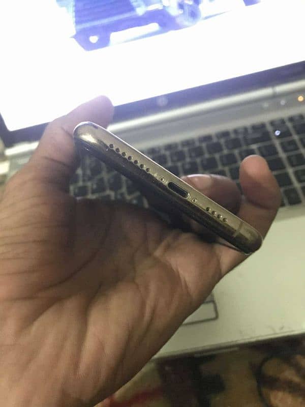 Iphone Xs max (256) Exchange possible 6