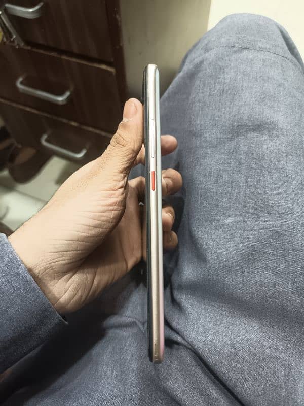 Vivo S1 Pro 1