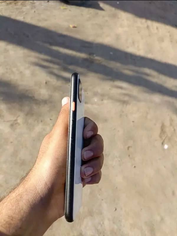 Google Pixel 4xl 0309/352/6077 3