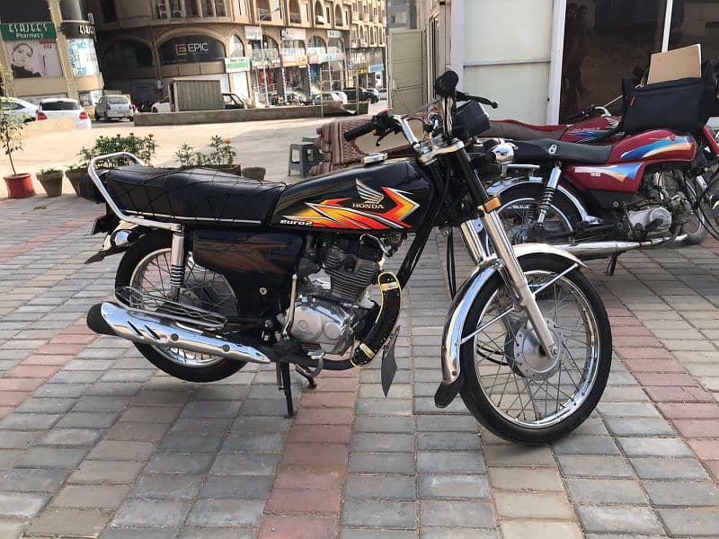 Honda CG 125  "black" Model 2024 0