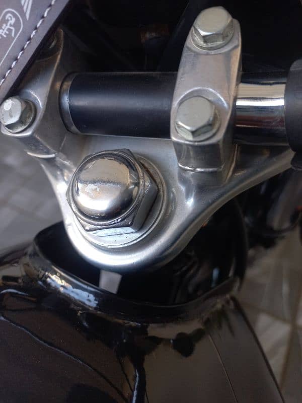 Honda 125 Self Start 6