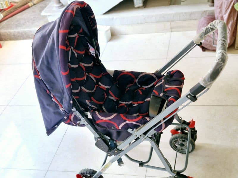 2 times used only bright stars stroller/ pram In a perfect condition 3