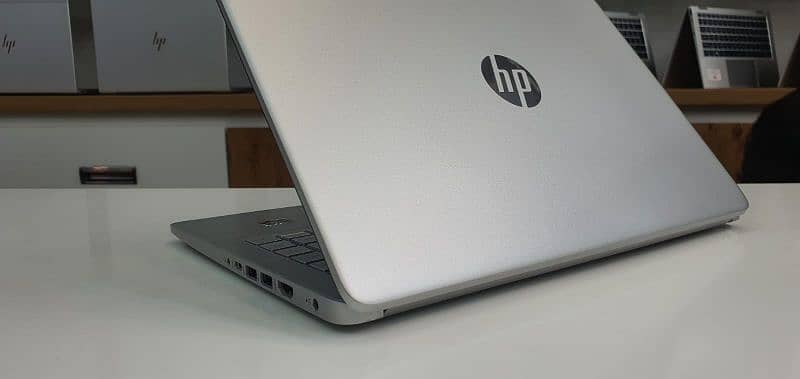 HP LAPTOP 14S !! RYZEN 7 !! 5700U  !! 8 GB RAM !! 512 GB SSD 0