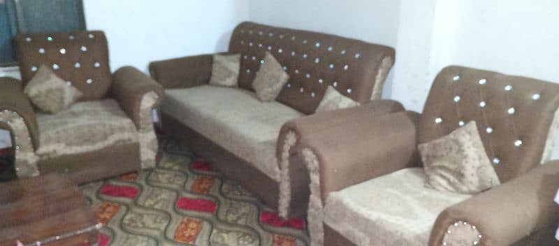 5 seater sofa + wood table 1