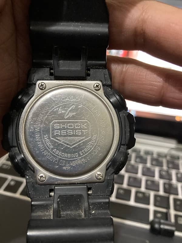 Casio G-Shock GA-710 4