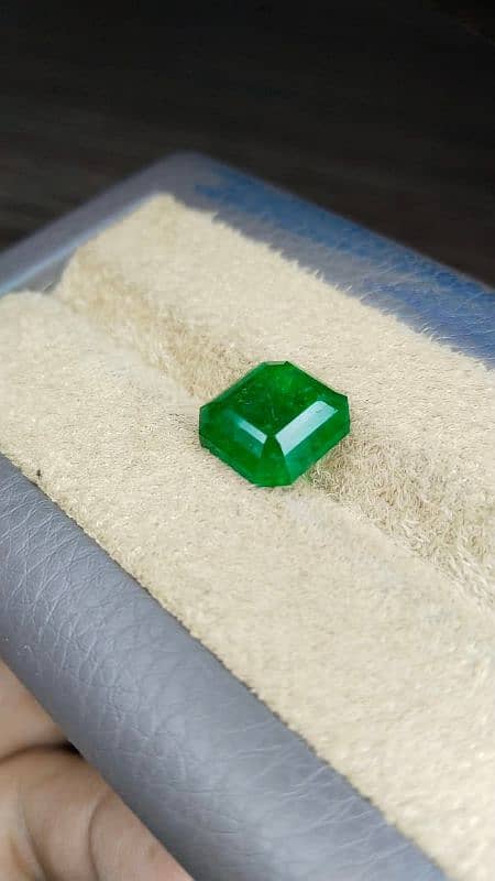 swat natural emerald top quality available 5