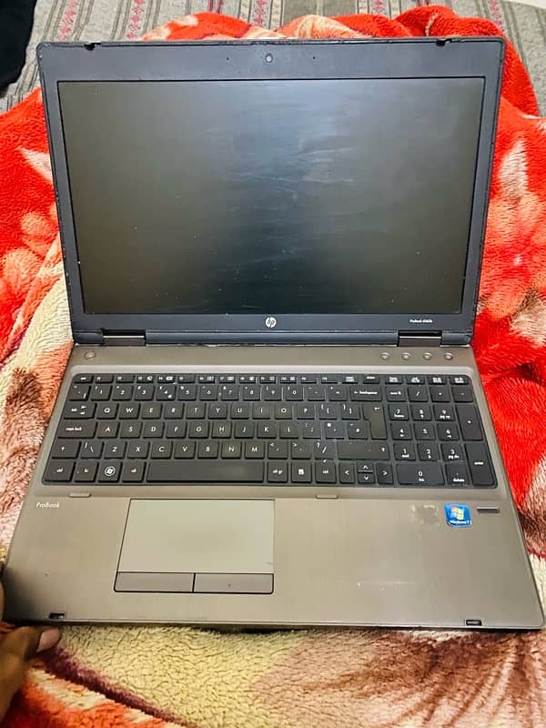 HP LAPTOP i5 1