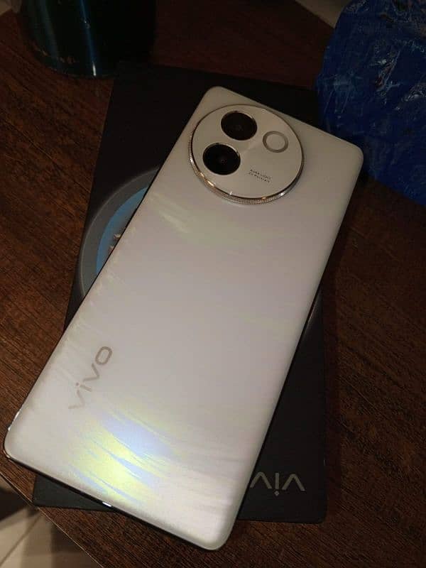 Vivo V30e 5g urgent sale 0