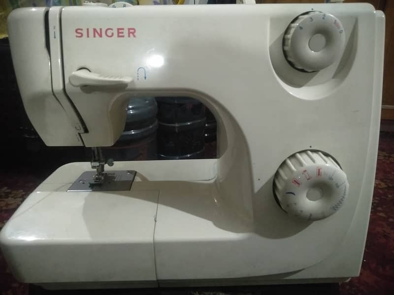 Singer sewing machine model 8280 7