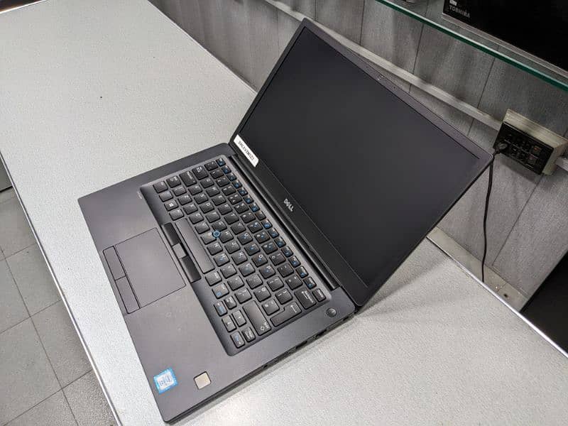 Dell latitude 7480 Core i7 6th Gen 6