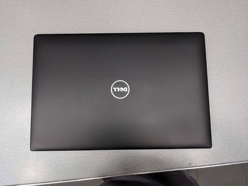 Dell latitude 7480 Core i7 6th Gen 8